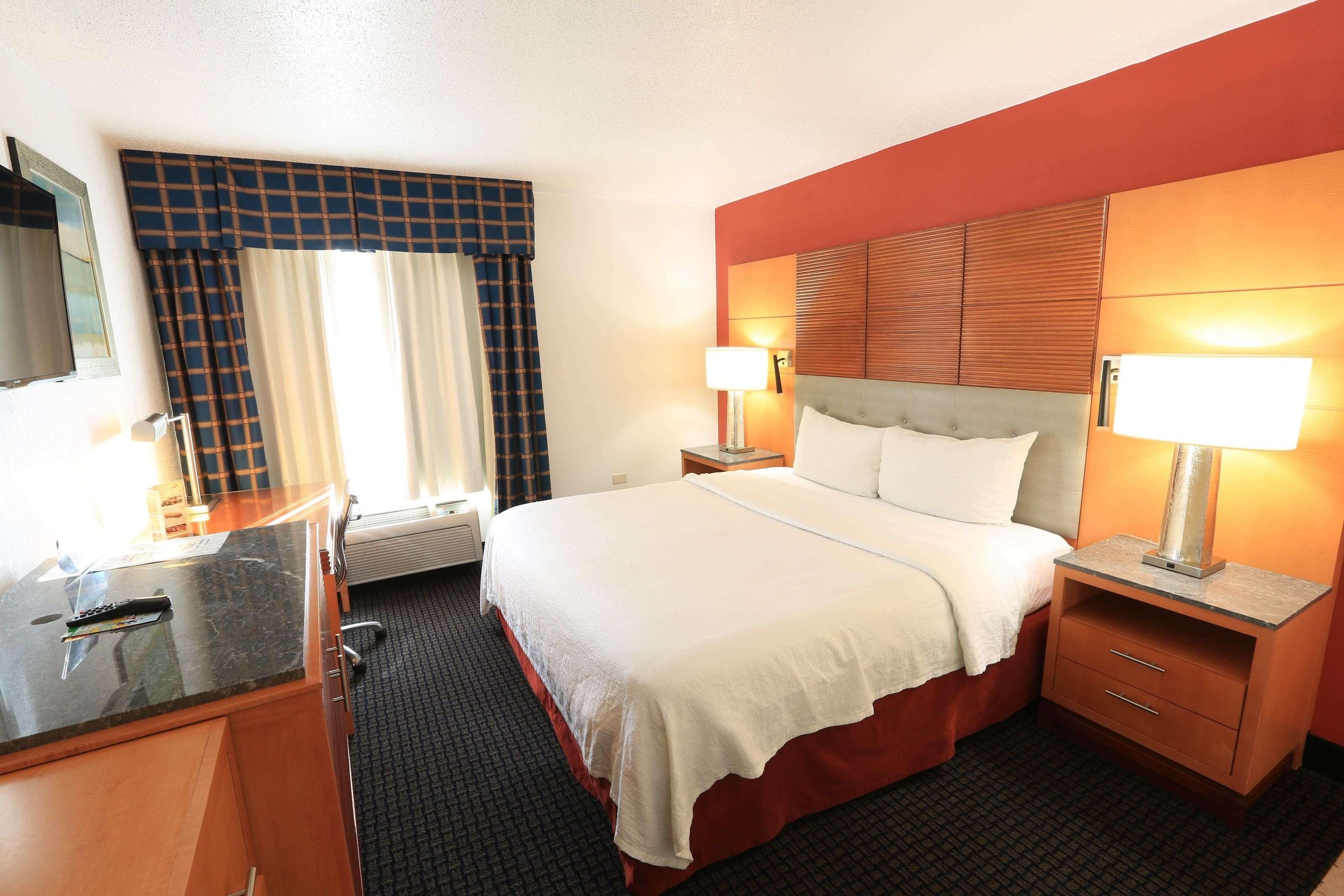 Days Inn By Wyndham Calumet Park Exterior foto